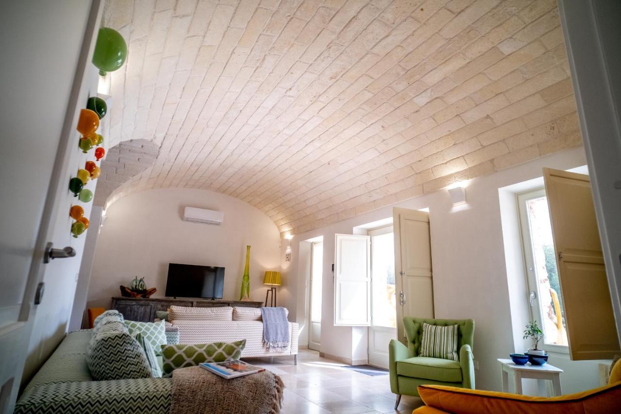オストゥーニ Casa Toniniヴィラ エクステリア 写真